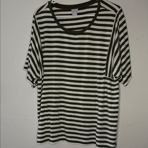 Chicos Olive Green and White Women's Top size 3 or Xl 14/16